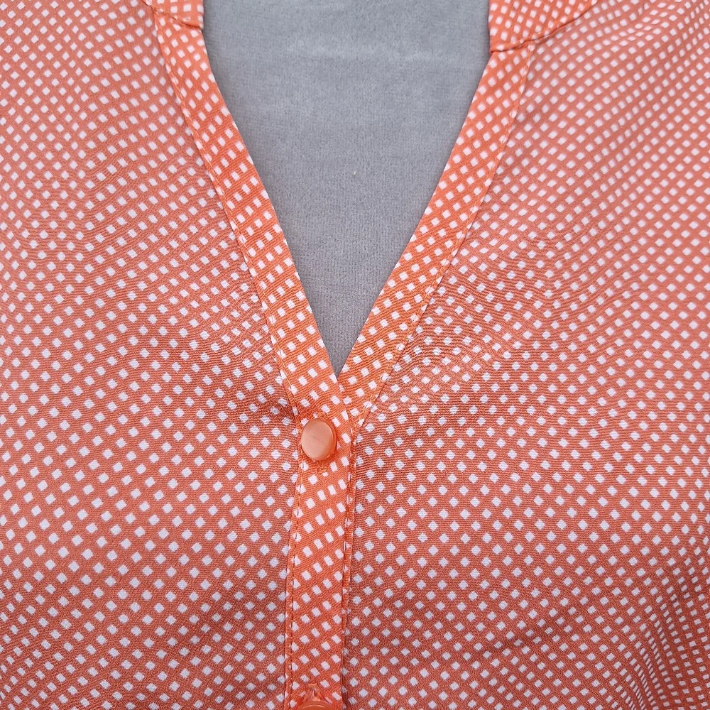 ANN TAYLOT LOFT Pink/Coral Cap Sleeve Button Down Blouse, Medium, Never Worn - Picture 4 of 8